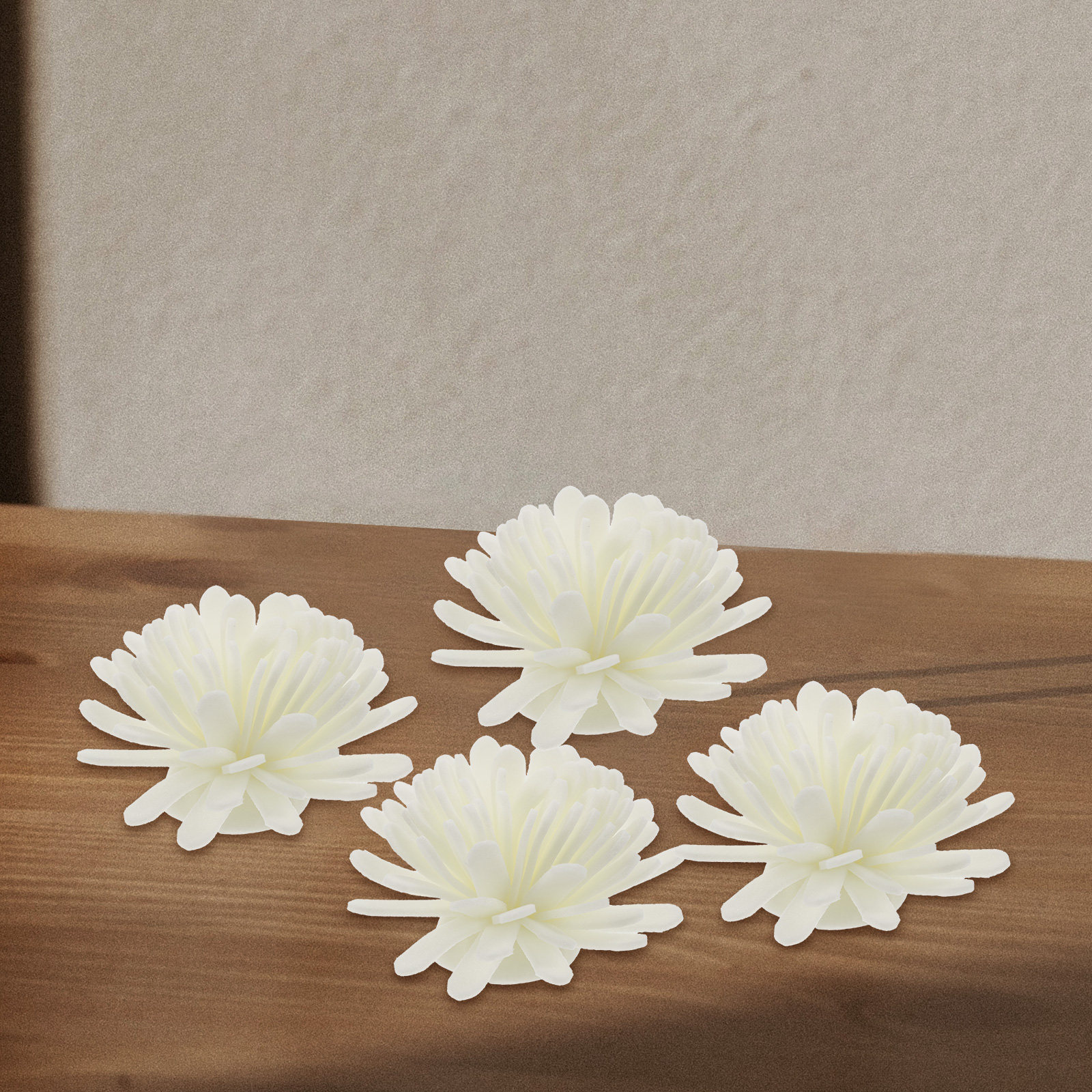 Home Decor Essentials - 100Pcs Artificial Chrysanthemum Aromatherapy Diffuser Flower