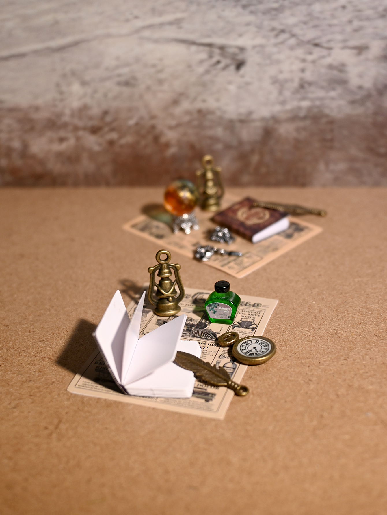 Home Decor Manufacturers - Miniature Replica Magic Vintage Book Set,