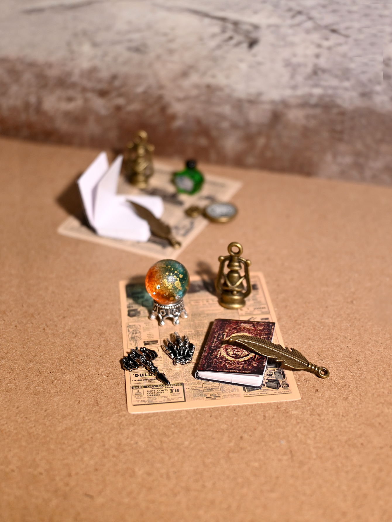 Miniature Replica Magic Vintag - đánh giá và giá Home Decor Manufacturers